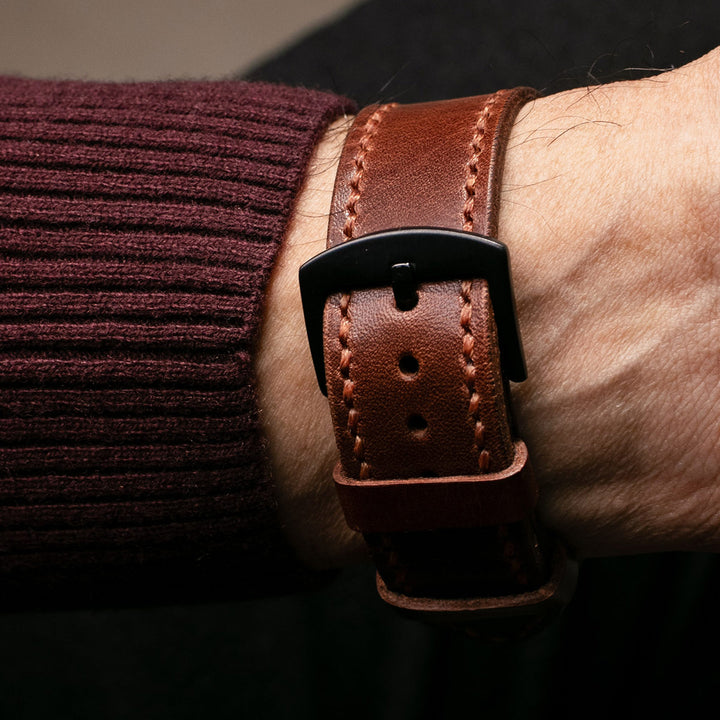 Çift Kat Deri Apple Watch Kayışı - Antik Kahve