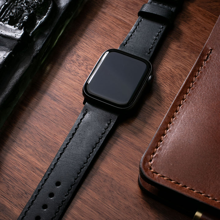 Fırçalı Çift Kat Deri Apple Watch Kayışı - Rustic Black