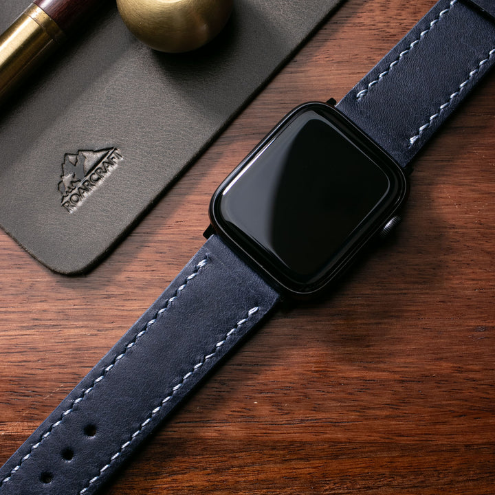 Fırçalı Çift Kat Deri Apple Watch Kayışı - Space Blue