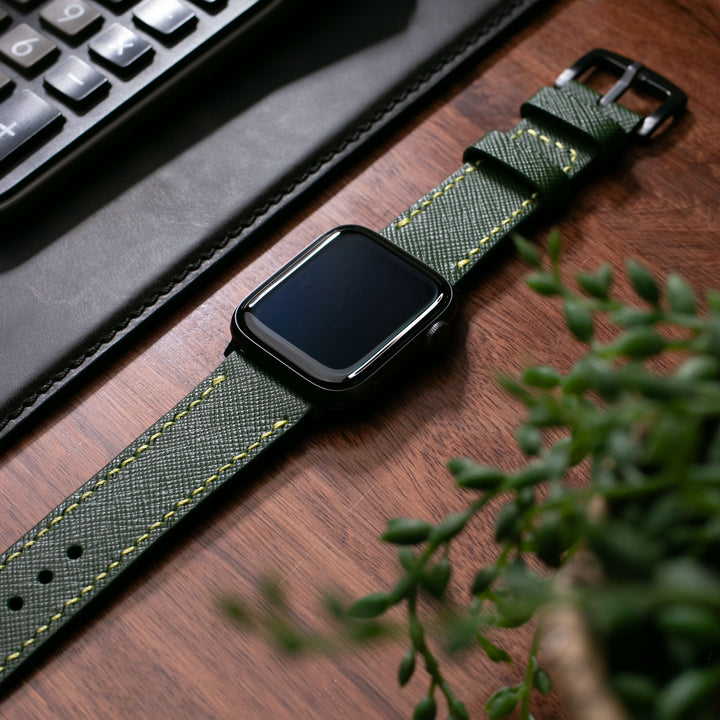 Saffiano Orman Yeşili Deri Apple Watch Kayış
