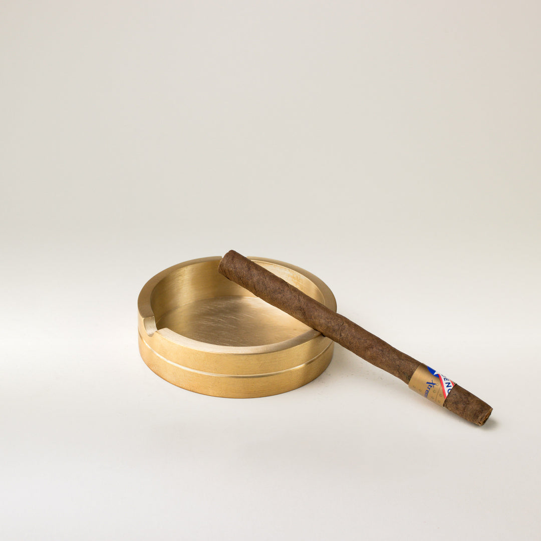 Klasik Yuvarlak Pirinç Kül Tablası - Brass Aksesuar