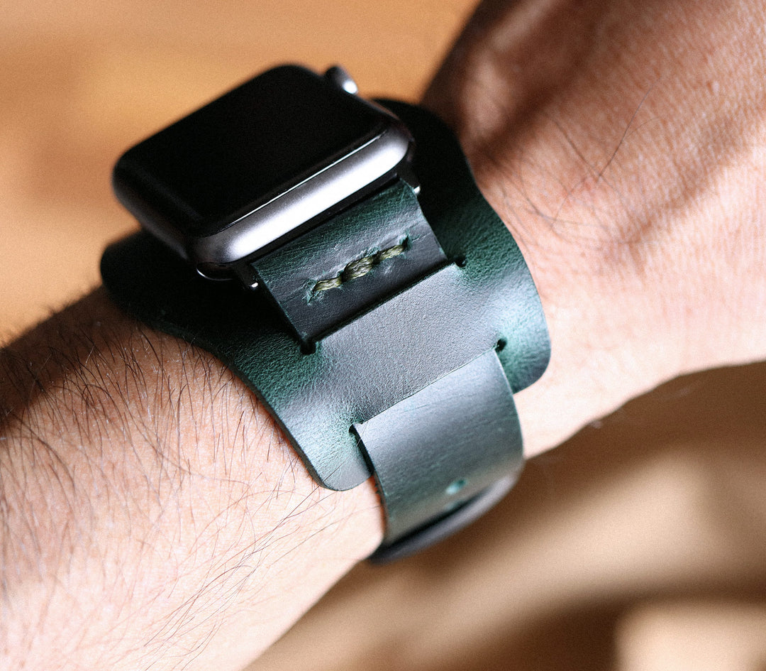 Bund Strap - Tek Kat Deri Apple Watch Kordon - Orman Yeşili - Roarcraft TR