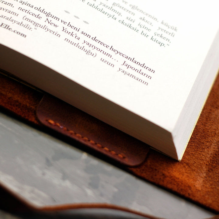 Koruyucu Deri Kitap Kılıfı