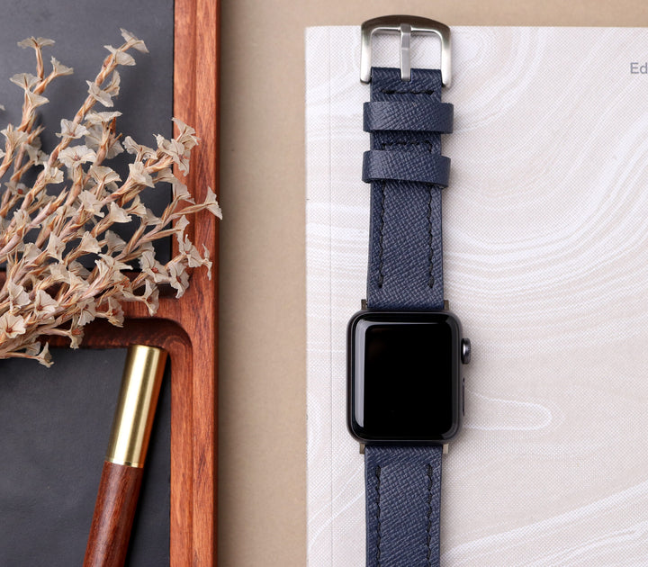 Saffiano Deri Apple Watch Kayış - Gece Mavisi - Roarcraft TR