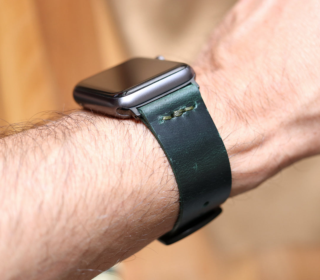 Tek Kat Deri Apple Watch Kordon - Orman Yeşili - Roarcraft TR